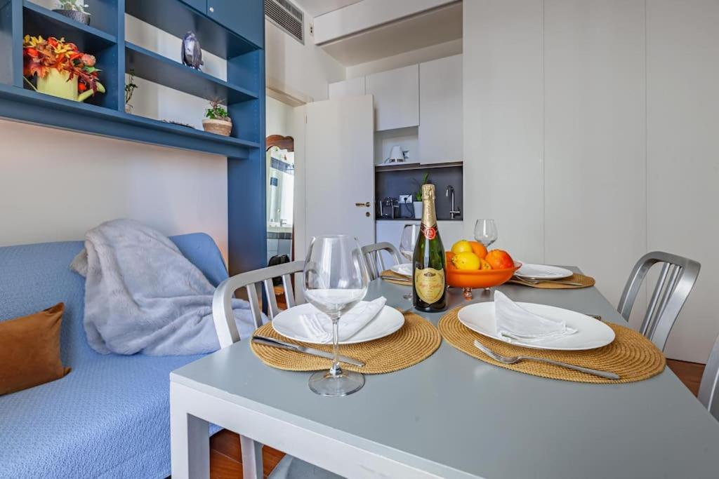 Appartamento Chicco In Zona Elegante มิลาน ภายนอก รูปภาพ